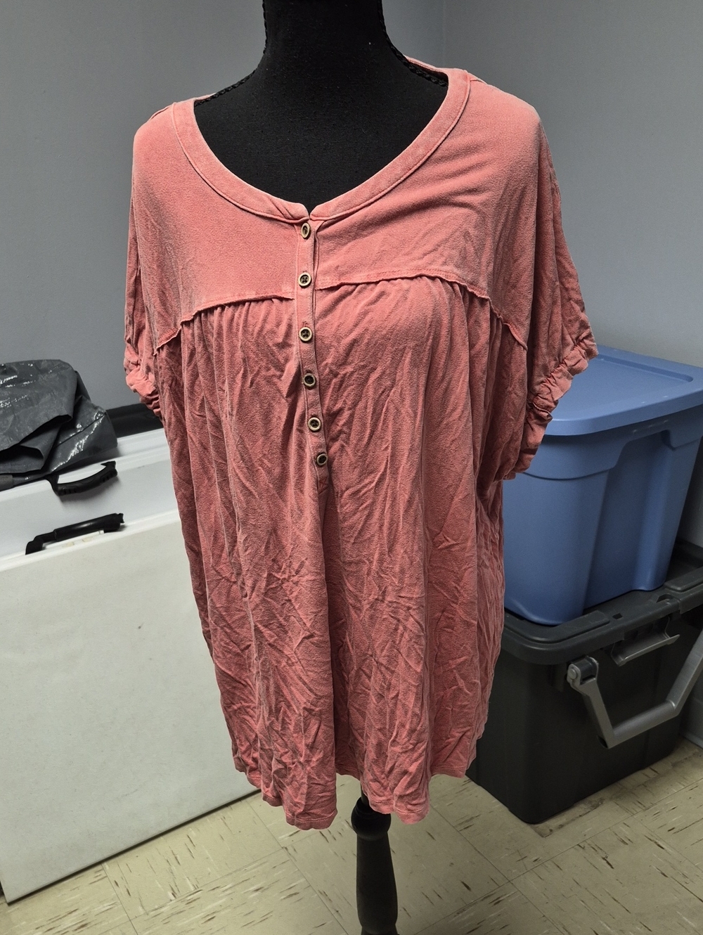 Wonderly Button-Front Tunic in Dusty Rose